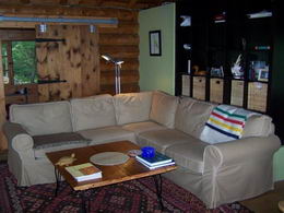 Open Plan Living - Log Cabin - Country homes for sale and luxury real estate including horse farms and property in the Caledon and King City areas near Toronto